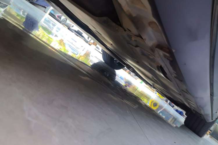 Used MG 7 2023 2.0T Automatic Hunter Luxury Edition Right Side Sill