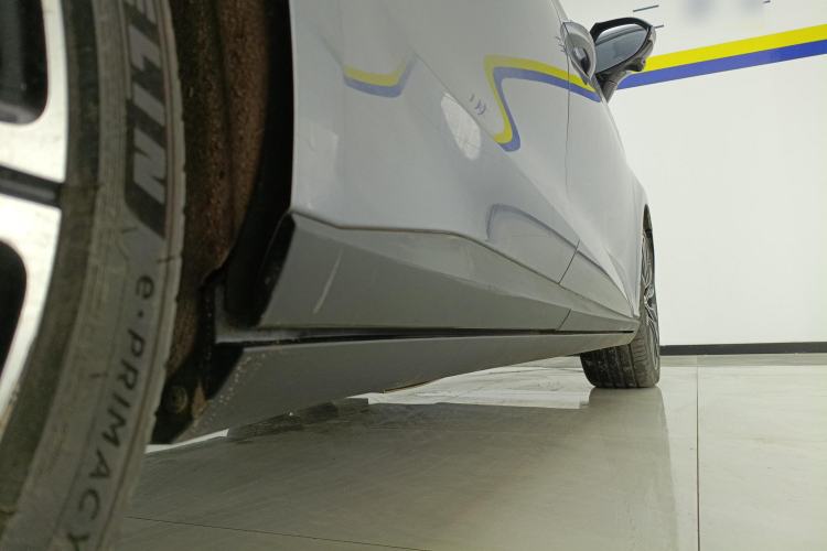 Used MG 7 2023 2.0T Automatic Hunter Luxury Edition Right Side Sill