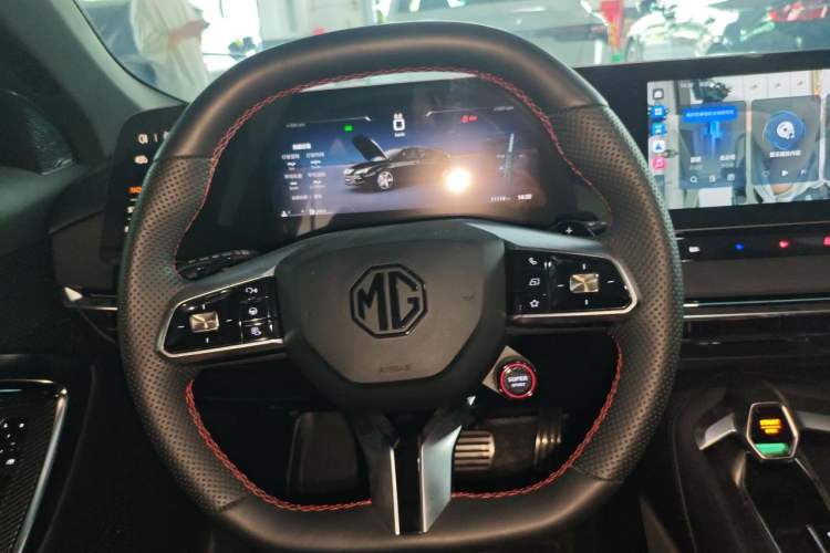 Used MG 7 2023 2.0T Automatic Hunter Luxury Edition Steering Wheel