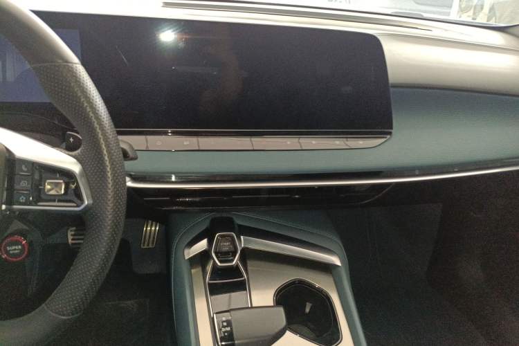 Used MG 7 2023 1.5T DCT Luxurious Supreme Edition Audio And AC Panel