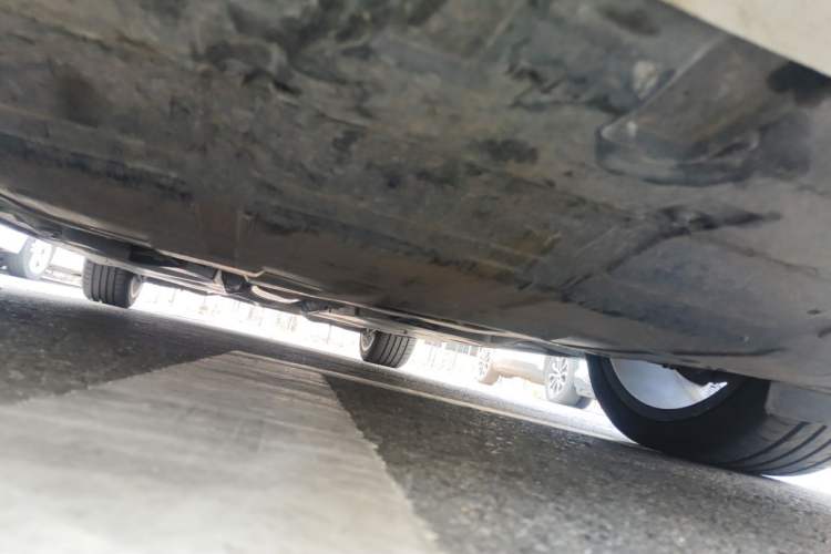 Used MG 7 2023 2.0T Automatic Hunter Luxury Edition Chassis Front