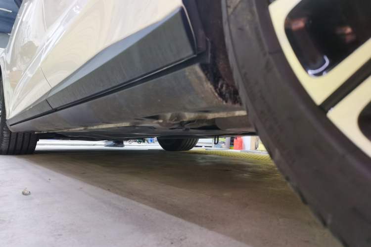 Used MG 7 2023 2.0T Automatic Hunter Luxury Edition Chassis Rear Left