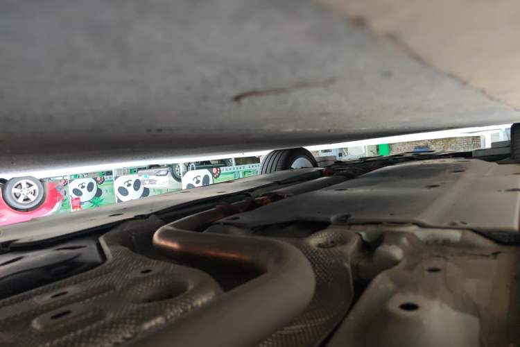 Used MG 7 2023 2.0T Automatic Hunter Luxury Edition Chassis Rear Left