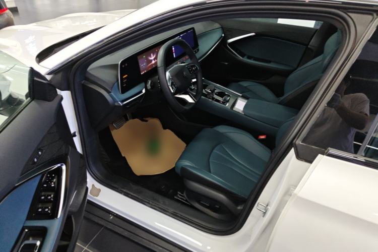 Used MG 7 2023 1.5T DCT Luxurious Supreme Edition Driver Seat