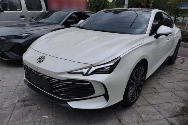 Used MG 7 2023 2.0T Automatic Hunter Luxury Edition