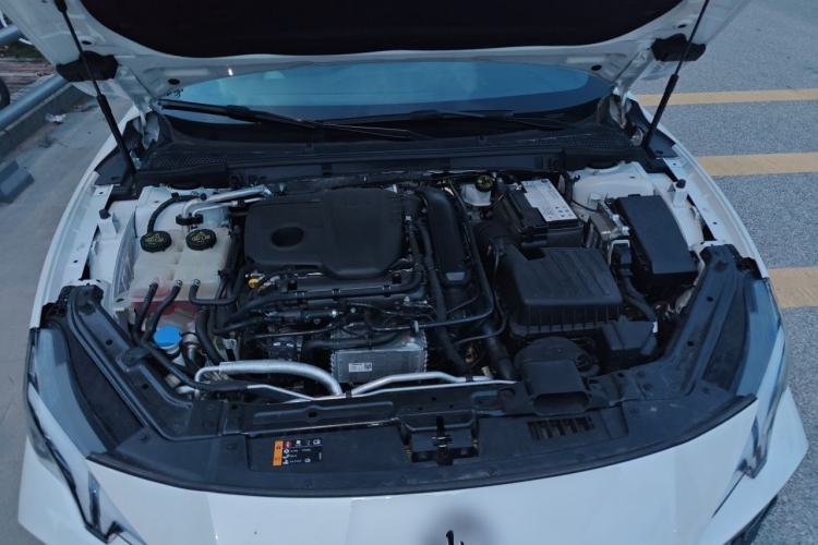 Used MG 7 2023 1.5T DCT Elegant & Graceful Edition Engine Bay