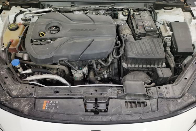Used MG 7 2023 2.0T Automatic Hunter Luxury Edition Engine Bay