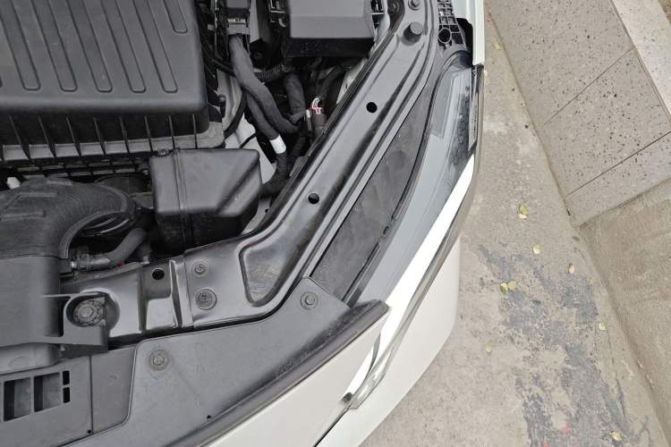 Used MG 7 2023 1.5T DCT Luxurious Supreme Edition Engine Bay Left