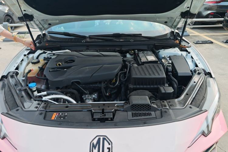 Used MG 7 2023 2.0T Automatic Hunter Luxury Edition Engine Bay