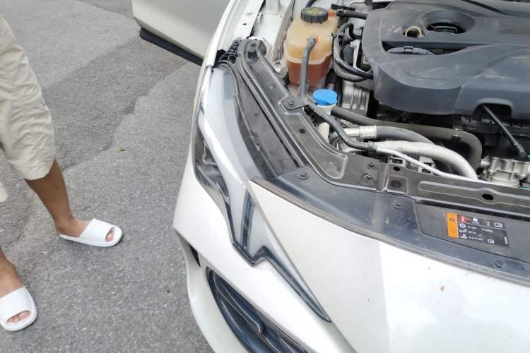 Used MG 7 2023 2.0T Automatic Hunter Luxury Edition Engine Bay Right