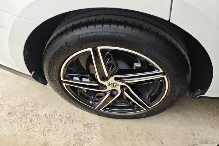 Used MG 7 2023 1.5T DCT Luxurious Supreme Edition Exterior 5