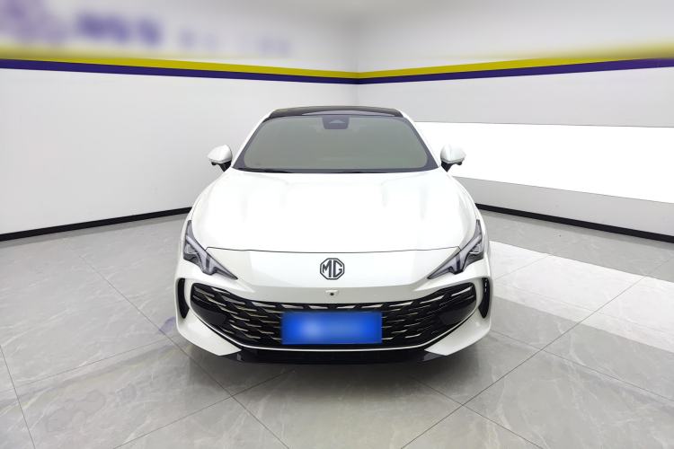 Used MG 7 2023 2.0T Automatic Hunter Luxury Edition Front
