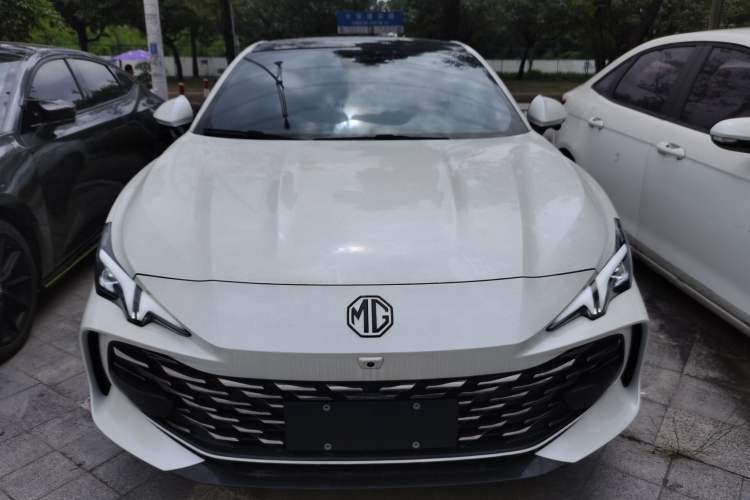 Used MG 7 2023 2.0T Automatic Hunter Luxury Edition Front