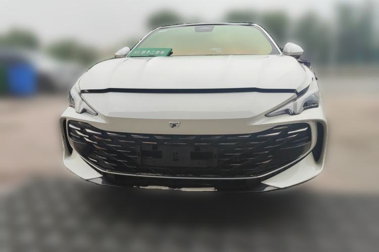 Used MG 7 2023 2.0T Automatic Trophy+ Ignition Glory Edition Front