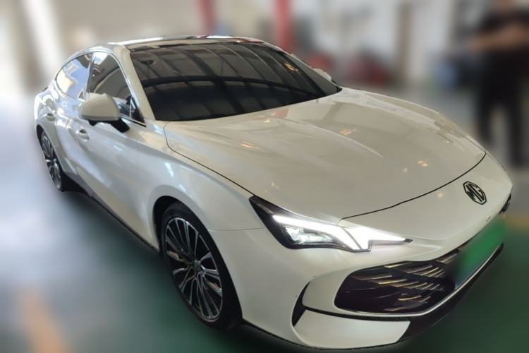 Used MG 7 2023 2.0T Automatic Hunter Luxury Edition Front Right 45 Deg
