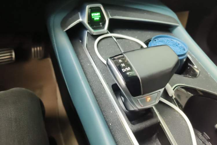 Used MG 7 2023 2.0T Automatic Hunter Luxury Edition Gear Lever