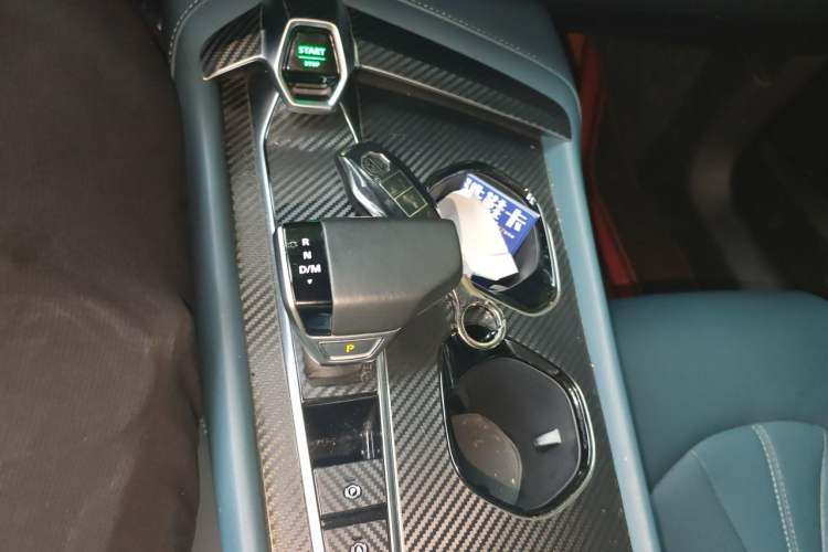 Used MG 7 2023 1.5T DCT Luxurious Supreme Edition Gear Lever