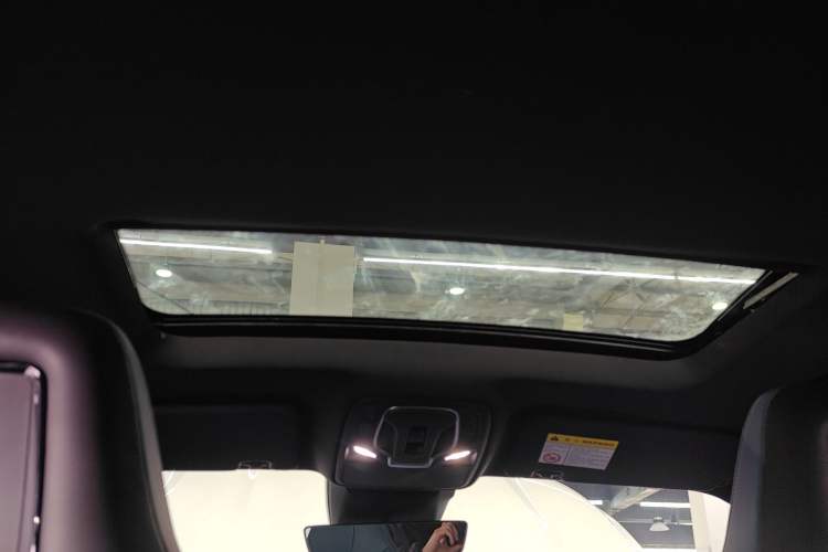 Used MG 7 2023 1.5T DCT Luxurious Supreme Edition Headliner