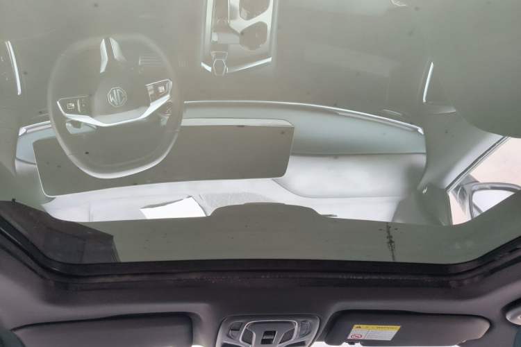 Used MG 7 2023 2.0T Automatic Hunter Luxury Edition Headliner