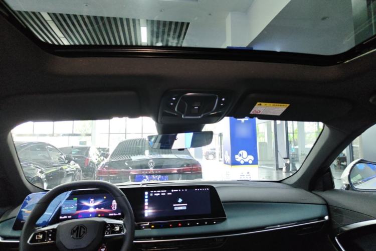 Used MG 7 2023 1.5T DCT Luxurious Supreme Edition Headliner
