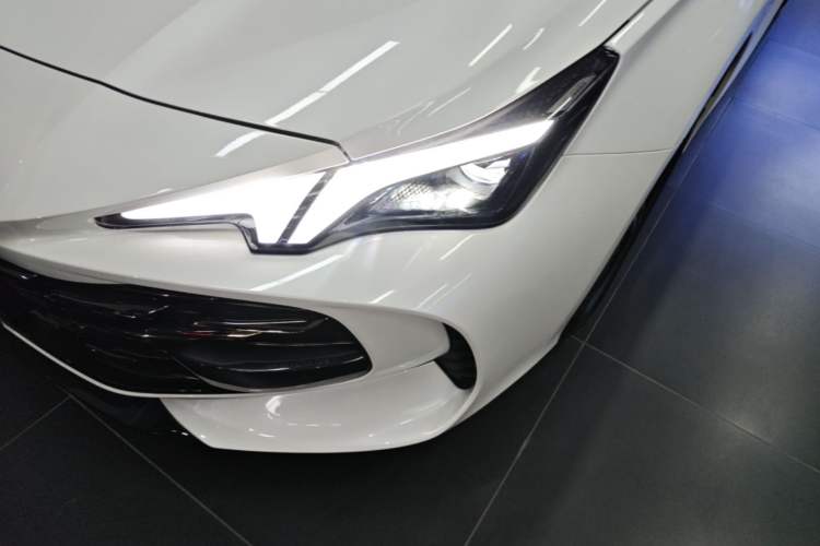 Used MG 7 2023 1.5T DCT Luxurious Supreme Edition Left Front Headlight
