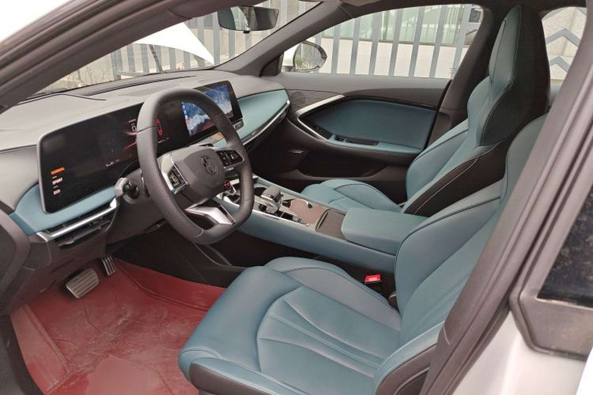 Used MG 7 2023 1.5T DCT Luxurious Supreme Edition Left Front Seat