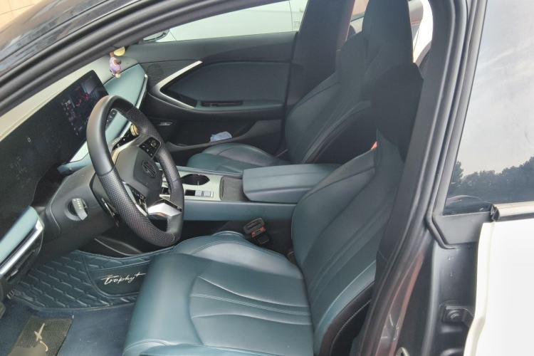 Used MG 7 2023 2.0T Automatic Hunter Luxury Edition Left Front Seat