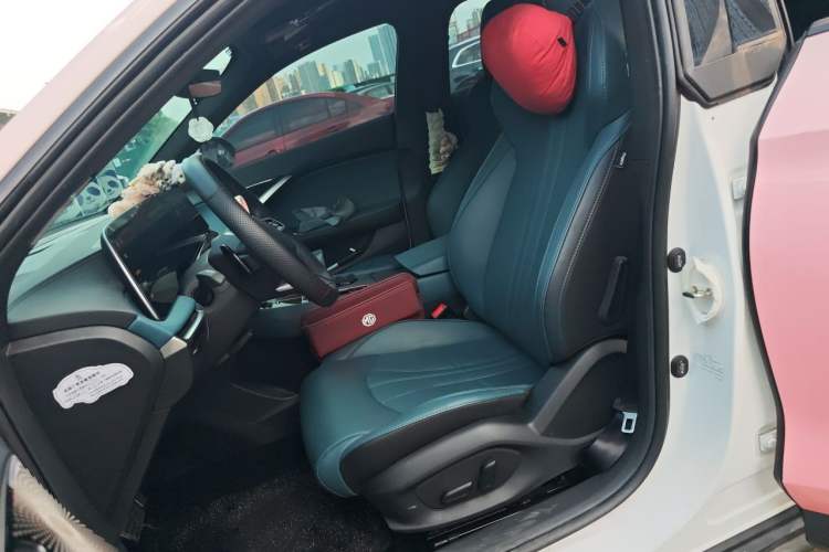Used MG 7 2023 2.0T Automatic Hunter Luxury Edition Left Front Seat