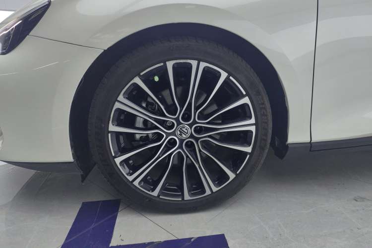 Used MG 7 2023 2.0T Automatic Hunter Luxury Edition Left Front Wheel Hub