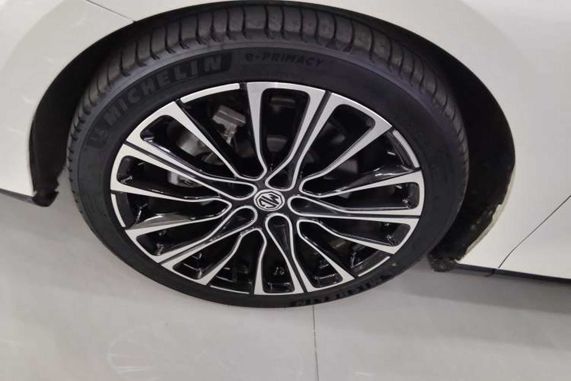 Used MG 7 2023 1.5T DCT Elegant & Graceful Edition Left Front Wheel Hub