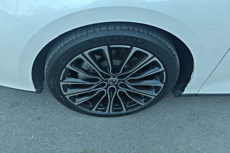 Used MG 7 2023 1.5T DCT Elegant & Graceful Edition Left Front Wheel Hub