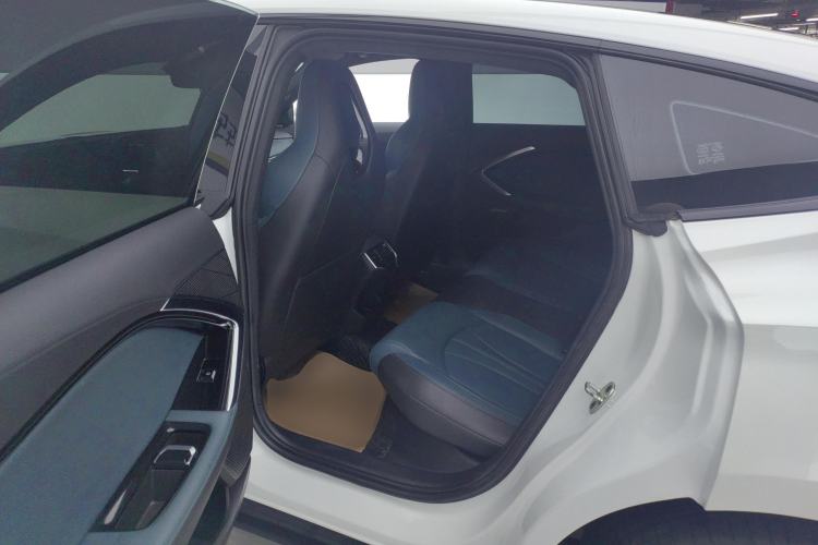Used MG 7 2023 2.0T Automatic Hunter Luxury Edition Left Rear Seat