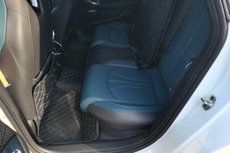 Used MG 7 2023 1.5T DCT Luxurious Supreme Edition Left Rear Seat