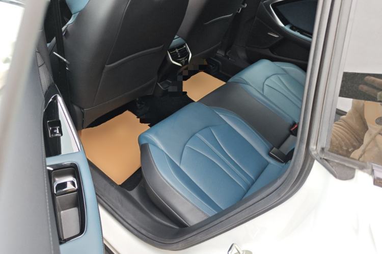 Used MG 7 2023 1.5T DCT Luxurious Supreme Edition Left Rear Seat