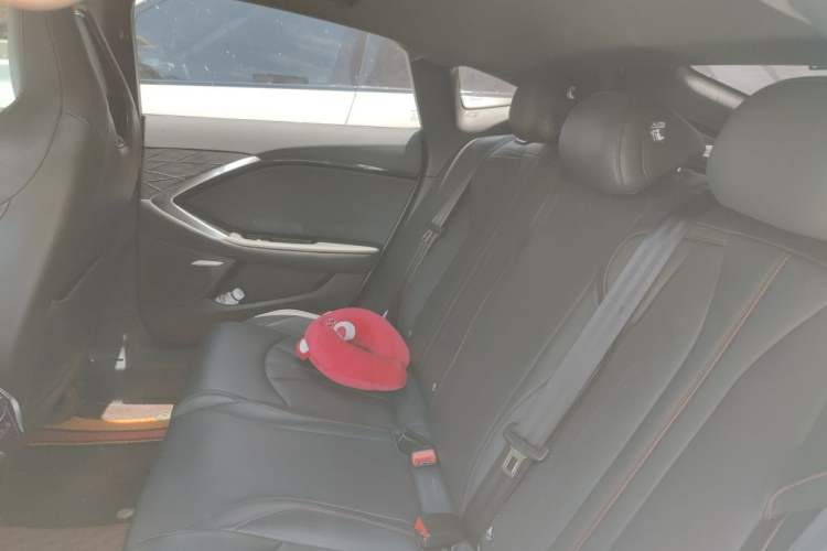 Used MG 7 2023 1.5T DCT Supreme Comfort Edition Left Rear Seat