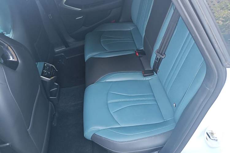 Used MG 7 2023 1.5T DCT Elegant & Graceful Edition Left Rear Seat