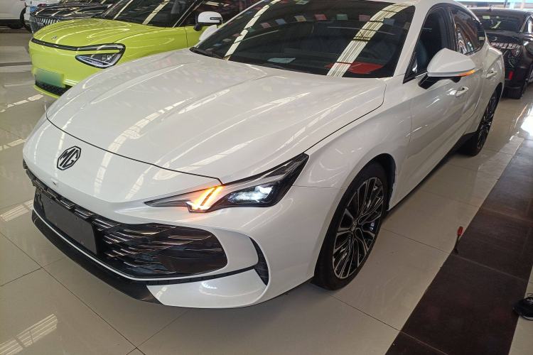Used MG 7 2023 2.0T Automatic Hunter Luxury Edition Left Side