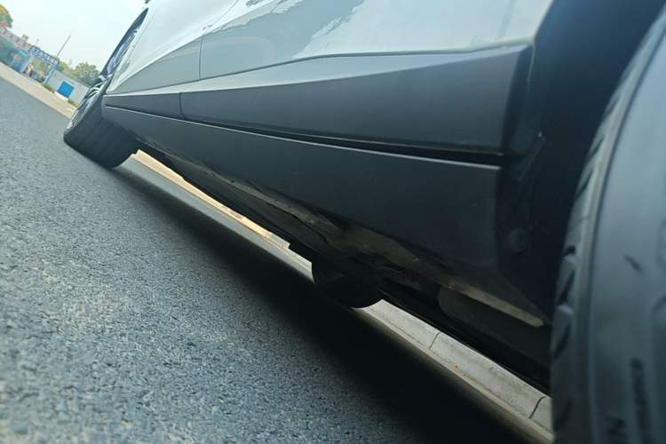 Used MG 7 2023 1.5T DCT Elegant & Graceful Edition Left Side Sill