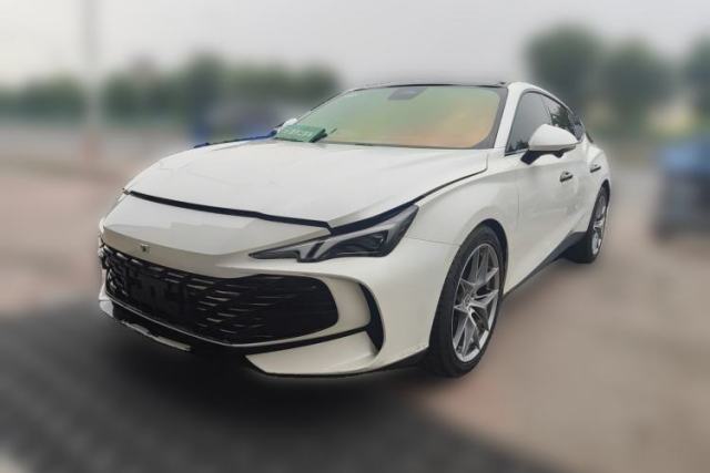 Used MG 7 2023 2.0T Automatic Trophy+ Ignition Glory Edition