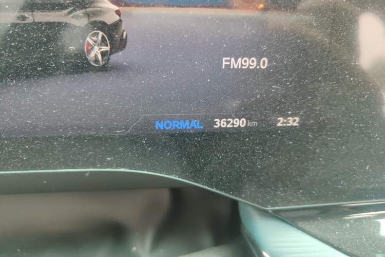 Used MG 7 2023 2.0T Automatic Trophy+ Ignition Glory Edition Odometer Close Up