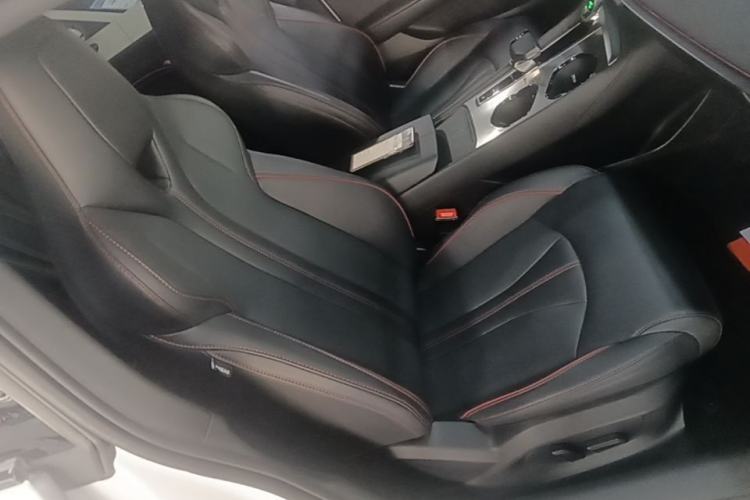 Used MG 7 2023 1.5T DCT Elegant & Graceful Edition Right Front Seat