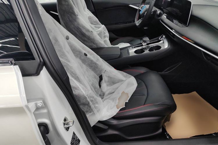 Used MG 7 2023 1.5T DCT Supreme Comfort Edition Right Front Seat
