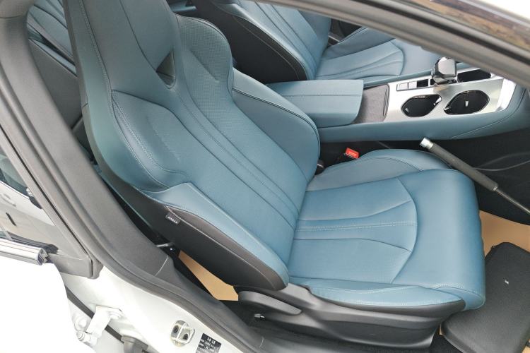 Used MG 7 2023 1.5T DCT Luxurious Supreme Edition Right Front Seat