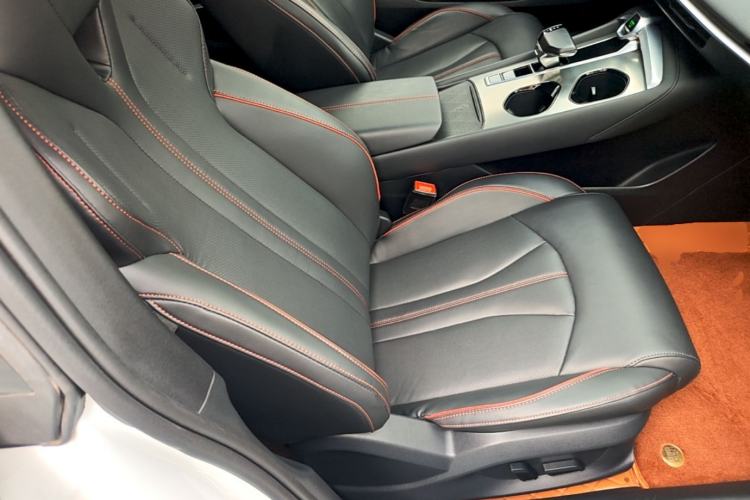 Used MG 7 2023 2.0T Automatic Hunter Luxury Edition Right Front Seat
