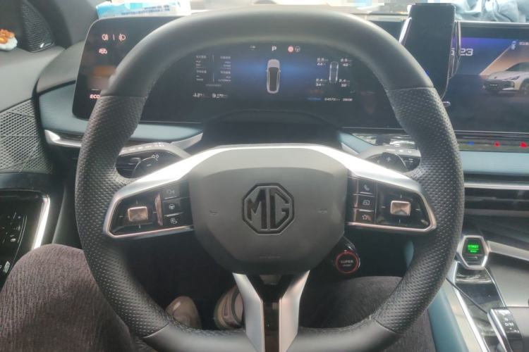 Used MG 7 2023 2.0T Automatic Hunter Luxury Edition Steering Wheel