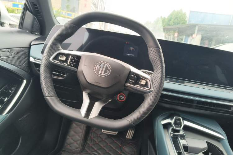 Used MG 7 2023 2.0T Automatic Hunter Luxury Edition Steering Wheel