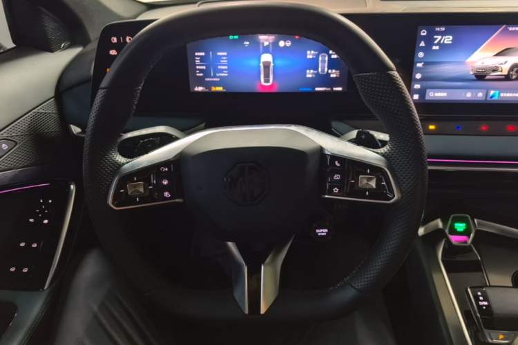 Used MG 7 2023 2.0T Automatic Hunter Luxury Edition Steering Wheel
