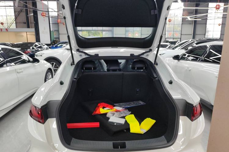 Used MG 7 2023 1.5T DCT Supreme Comfort Edition Trunk