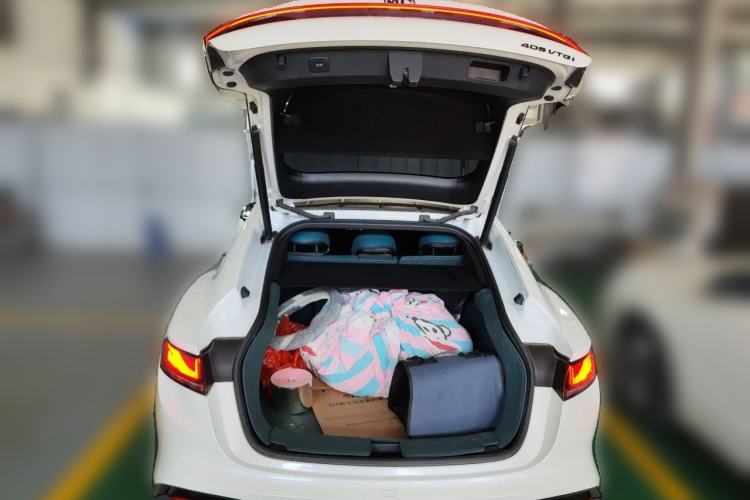 Used MG 7 2023 2.0T Automatic Hunter Luxury Edition Trunk