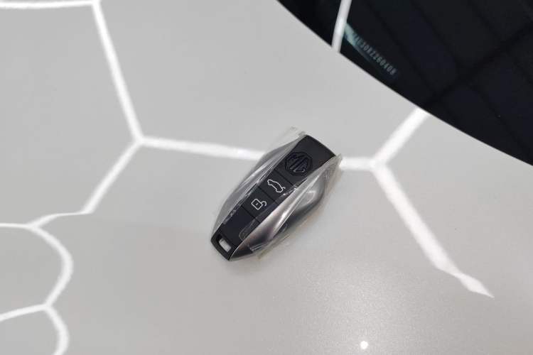 Used MG 7 2023 1.5T DCT Supreme Comfort Edition Vehicle Key